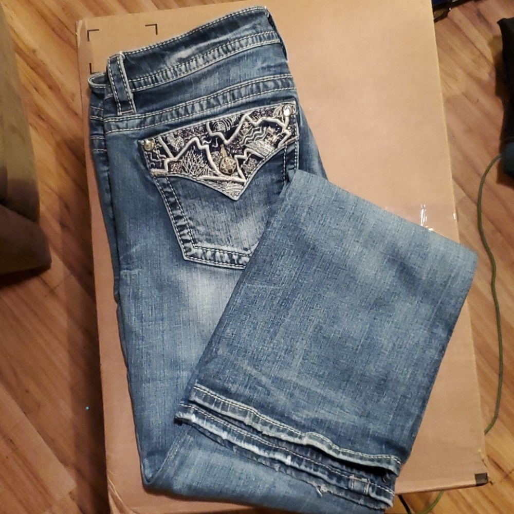 Miss Me Boot Cut Jeans Size 31